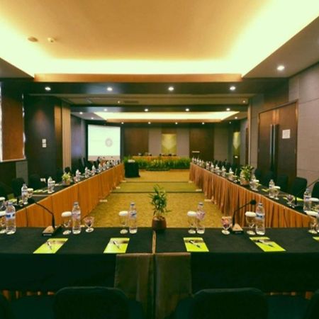 Ipb Convention Hotel Botani Square Bogor Ngoại thất bức ảnh